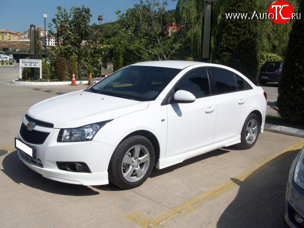 3 899 р. Пороги накладки Sport Style Chevrolet Cruze J305 хэтчбек рестайлинг (2012-2015) (Неокрашенные)  с доставкой в г. Владивосток