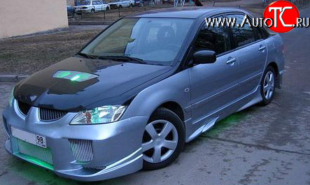 6 699 р. Передний бампер OS Mitsubishi Lancer 9 1-ый рестайлинг седан (2003-2005)  с доставкой в г. Владивосток