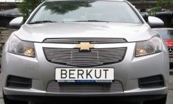 5 999 р. Декоративная вставка решетки радиатора Berkut Chevrolet Cruze J300 седан рестайлинг (2012-2015)  с доставкой в г. Владивосток. Увеличить фотографию 1