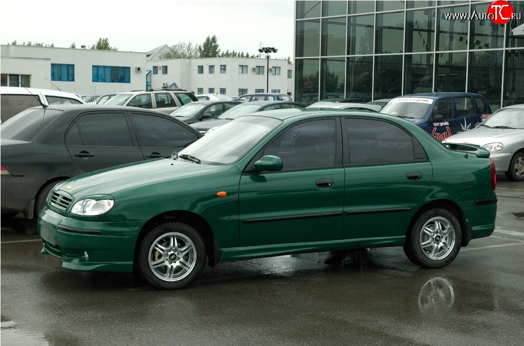 789 р. Комплект молдингов Дельта  Chevrolet Lanos ( T100,  T150,  седан) (1997-2017), Daewoo Sense  Т100 (1997-2008), ЗАЗ Chance ( седан,  хэтчбэк) (2009-2017), ЗАЗ Sens ( седан,  хэтчбэк) (2007-2017) (Неокрашенные)  с доставкой в г. Владивосток