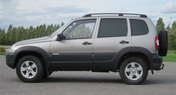 9 399 р. Рейлинги крыши АПС  Chevrolet Niva  2123 (2002-2020), Лада 2123 (Нива Шевроле) (2002-2021), Лада Нива Трэвел (2021-2025) (Черные, без поперечин)  с доставкой в г. Владивосток. Увеличить фотографию 2