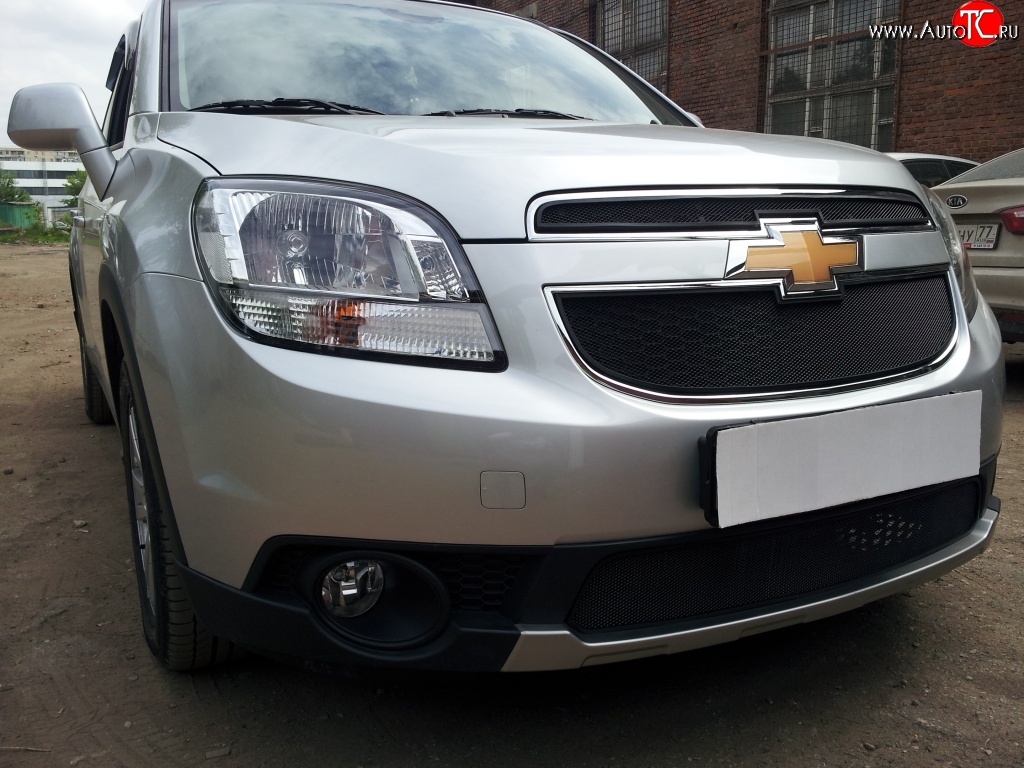 1 389 р. Сетка в решетку радиатора (верхняя) Russtal  Chevrolet Orlando (2011-2018) (черная)  с доставкой в г. Владивосток