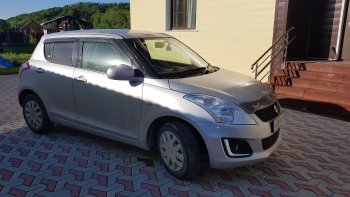 1 999 р. Дефлектора окон CA-Plastiс  Suzuki Swift  ZC72S (2010-2016) дорестайлинг, хэтчбэк 5 дв., рестайлинг, хэтчбэк 5 дв. (Classic полупрозрачный)  с доставкой в г. Владивосток. Увеличить фотографию 2