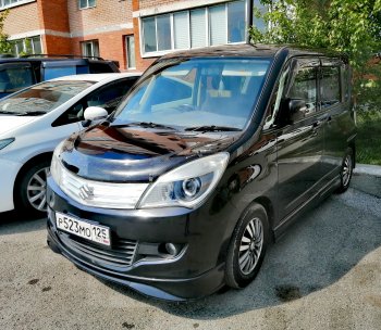 2 499 р. Дефлектор капота CA-Plastiс  Suzuki Solio (2010-2015) дорестайлинг, рестайлинг (Шелкография черная)  с доставкой в г. Владивосток. Увеличить фотографию 4