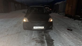 7 699 р. Передний бампер SAT  Toyota Belta/Yaris  XP90 (2005-2012) седан (Неокрашенный)  с доставкой в г. Владивосток. Увеличить фотографию 2