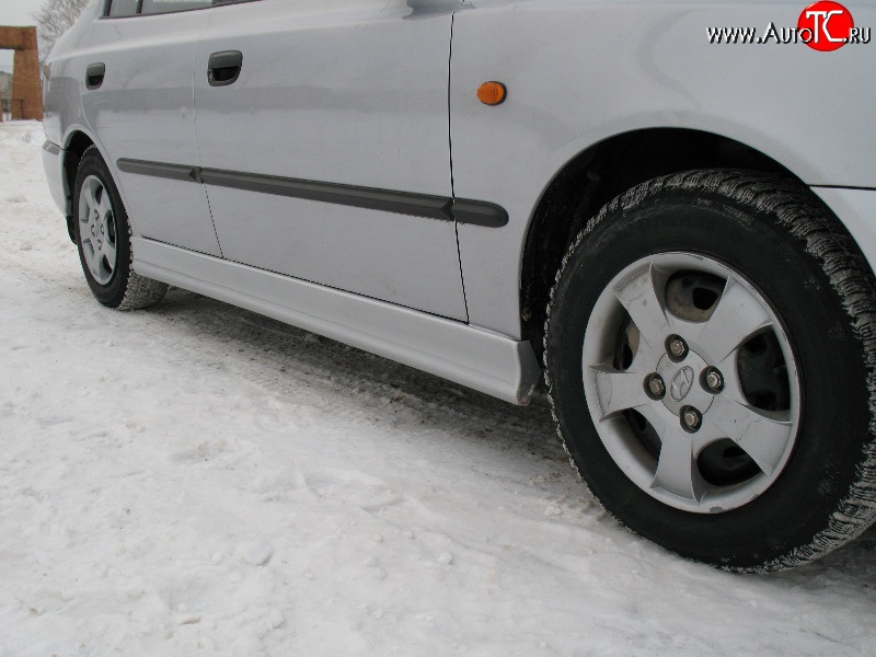 4 099 р. Пороги накладки Style  Hyundai Accent  седан ТагАЗ (2001-2012) (Неокрашенные)  с доставкой в г. Владивосток