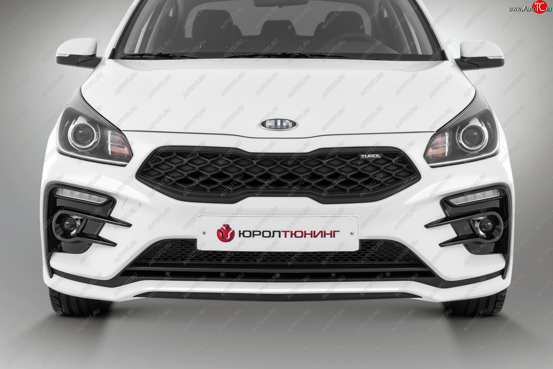 17 999 р. Передний бампер Kudos Romb KIA Rio 4 FB дорестайлинг седан (2016-2020) (Под прямоугольные ДХО с ПТФ, Неокрашенный)  с доставкой в г. Владивосток