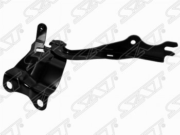 Левая петля капота SAT Mazda 3/Axela  BL (2009-2013) дорестайлинг седан, дорестайлинг, хэтчбэк 5 дв., рестайлинг седан, рестайлинг, хэтчбэк