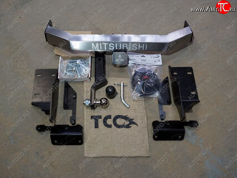 24 399 р. Фаркоп (тягово-сцепное устройство) без заднего бампера TCC  Mitsubishi L200  5 KK,KL (2015-2022) дорестайлинг, рестайлинг (оцинкованный, шар Е, усиленный, надпись Mitsubishi)  с доставкой в г. Владивосток