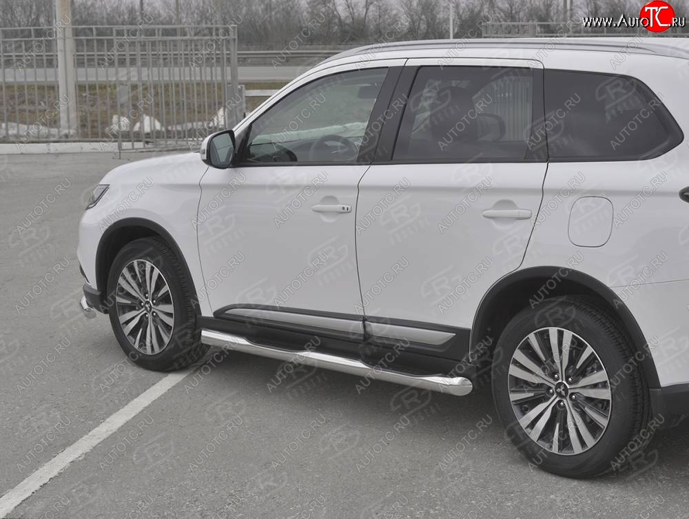 26 999 р. Защита порогов (Ø76 мм с проступью, нержавейка) SLITKOFF  Mitsubishi Outlander  GF (2018-2022) 3-ий рестайлинг (Металлические торцы под 45°)  с доставкой в г. Владивосток