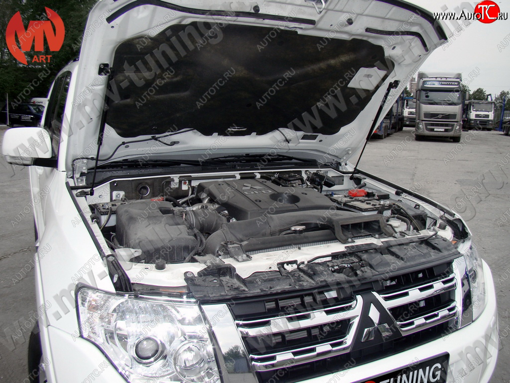 4 099 р. Упор капота MV-Tuning (двойной) Mitsubishi Pajero 4 V90 дорестайлинг (2006-2011)  с доставкой в г. Владивосток