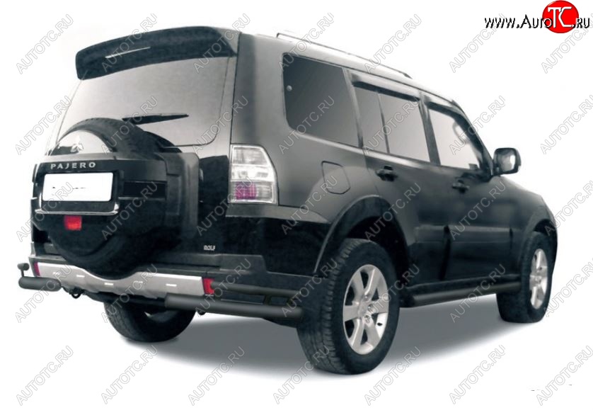 4 399 р. Защита заднего бампера (уголки, 2 трубы d76 и 42 mm) Mitsubishi Pajero 4 V80 дорестайлинг (2006-2011) (сталь, черный цвет)  с доставкой в г. Владивосток