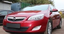 Сетка на бампер Russtal (черная) Opel (Опель) Astra (Астра)  J (2009-2012) J хэтчбек 5 дв. дорестайлинг