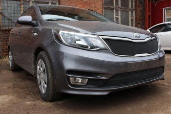 3 899 р. Защитная сетка в бампер (низ, ячейка 3х7 мм) Alfeco Стандарт  KIA Rio  3 QB (2015-2017) рестайлинг седан, рестайлингхэтчбек5дв. (Чёрная)  с доставкой в г. Владивосток. Увеличить фотографию 2