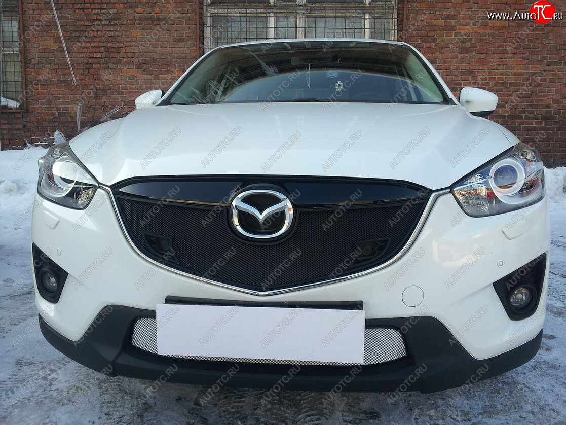 3 099 р. Защитная сетка в бампер (низ, ячейка 3х7 мм) Alfeco Стандарт  Mazda CX-5  KE (2011-2014) дорестайлинг (Хром)  с доставкой в г. Владивосток