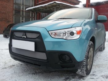 3 099 р. Защитная сетка в бампер (низ, ячейка 3х7 мм) Alfeco Стандарт  Mitsubishi ASX (2010-2012) дорестайлинг (Хром)  с доставкой в г. Владивосток. Увеличить фотографию 3