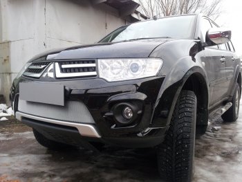 3 589 р. Защитная сетка в бампер (низ, ячейка 3х7 мм) Alfeco Стандарт  Mitsubishi L200  4 - Pajero Sport  PB (Хром)  с доставкой в г. Владивосток. Увеличить фотографию 4