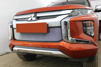 2 689 р. Защитная сетка в бампер (низ, ячейка 3х7 мм) Alfeco Стандарт Mitsubishi L200 5 KK,KL рестайлинг (2018-2022) (Хром)  с доставкой в г. Владивосток. Увеличить фотографию 4