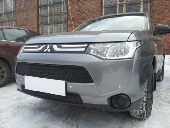 6 199 р. Защитная сетка в бампер (2 части, ячейка 3х7 мм) Alfeco Стандарт Mitsubishi Outlander GF дорестайлинг (2012-2014) (Чёрная)  с доставкой в г. Владивосток. Увеличить фотографию 2