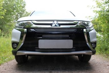 8 799 р. Защитная сетка в бампер (4 части, ячейка 3х7 мм) Alfeco Стандарт  Mitsubishi Outlander  GF (2015-2018) 2-ой рестайлинг (Хром)  с доставкой в г. Владивосток. Увеличить фотографию 3