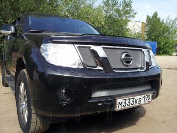 3 079 р. Защитная сетка в бампер (низ, ячейка 3х7 мм) Стрелка11 Стандарт Nissan Navara 2 D40 рестайлинг (2010-2016) (Хром)  с доставкой в г. Владивосток. Увеличить фотографию 3