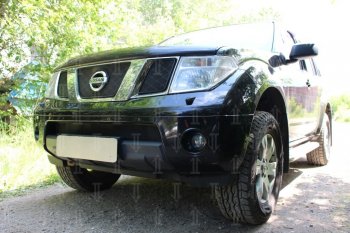 3 399 р. Защитная сетка в бампер (низ, ячейка 3х7 мм) Стрелка11 Стандарт  Nissan Navara  2 D40 - Pathfinder  R51 (Чёрная)  с доставкой в г. Владивосток. Увеличить фотографию 2