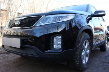 3 989 р. Защитная сетка в бампер (низ, ячейка 4х10 мм) Alfeco Премиум KIA Sorento XM рестайлинг (2012-2015) (Чёрная)  с доставкой в г. Владивосток. Увеличить фотографию 4