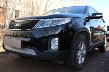 4 199 р. Защитная сетка в бампер (середина, ячейка 4х10 мм) Alfeco Премиум KIA Sorento XM рестайлинг (2012-2015) (Хром)  с доставкой в г. Владивосток. Увеличить фотографию 2