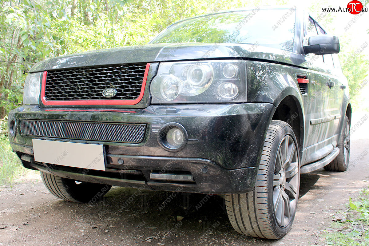 4 499 р. Защитная сетка в бампер (низ, ячейка 4х10 мм) Alfeco Премиум Land Rover Range Rover Sport 1 L320 дорестайлинг (2005-2009) (Чёрная)  с доставкой в г. Владивосток