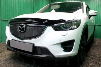 6 599 р. Защитная сетка в бампер (верх, ячейка 4х10 мм) Alfeco Премиум Mazda CX-5 KE рестайлинг (2015-2017) (Чёрная)  с доставкой в г. Владивосток. Увеличить фотографию 2