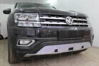 4 649 р. Защитная сетка в бампер (низ, ячейка 4х10 мм) Стрелка11 Премиум Volkswagen Teramont CA1 дорестайлинг (2016-2020) (Хром)  с доставкой в г. Владивосток. Увеличить фотографию 2