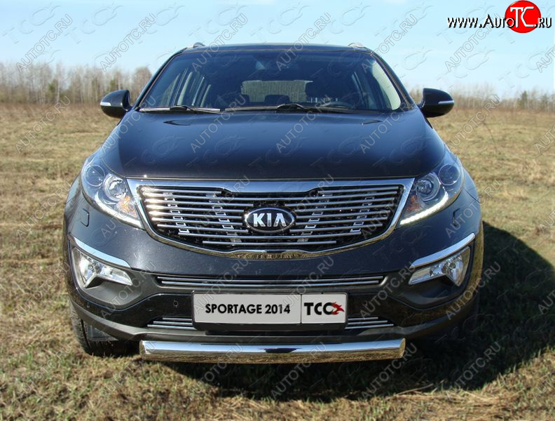 9 349 р. Верхняя декоративная вставка решетки радиатора ТСС Тюнинг  KIA Sportage  3 SL (2014-2016) рестайлинг (d 12 мм)  с доставкой в г. Владивосток