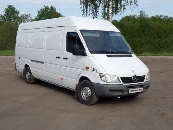 Защита порогов труба d42,4 мм ТСС Тюнинг Mercedes-Benz (Мерседес-Бенс) Sprinter (Спринтер)  W906 (2014-2018) W906 рестайлинг  (серые)