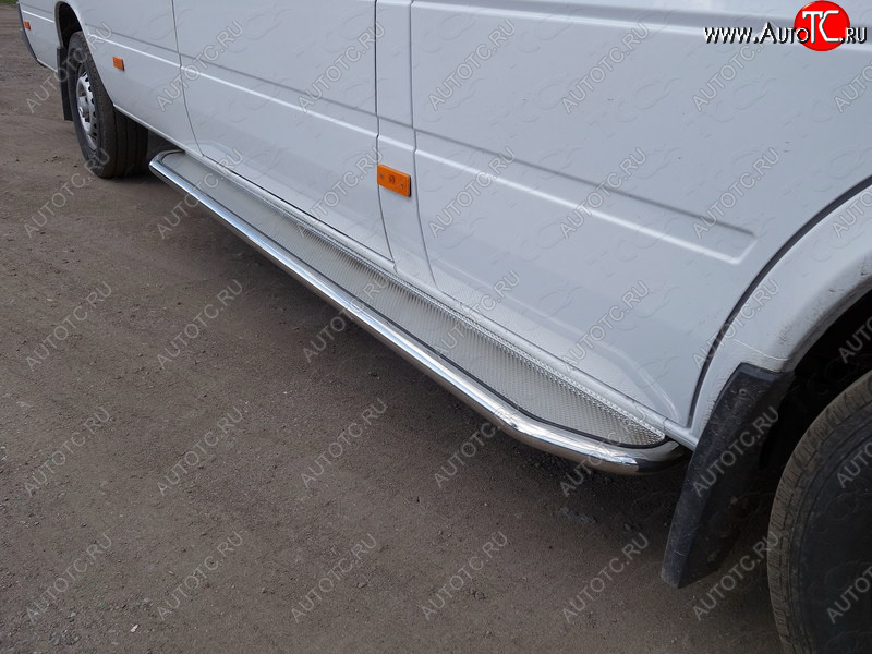 33 899 р. Порог с площадкой d42,4 мм ТСС Тюнинг  Mercedes-Benz Sprinter  W906 (2014-2018) рестайлинг (нержавейка лист)  с доставкой в г. Владивосток