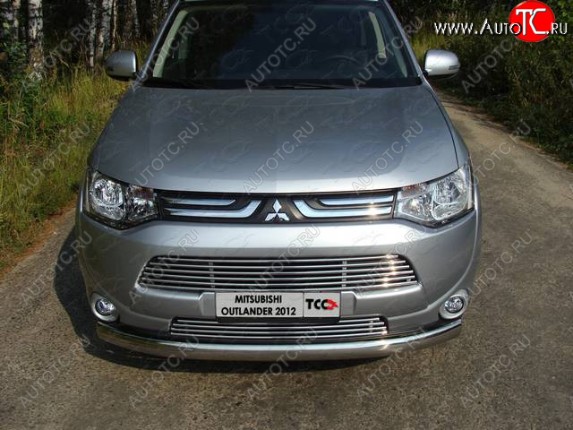 7 699 р. Верхняя декоративная вставка решетки радиатора ТСС Тюнинг  Mitsubishi Outlander  GF (2012-2014) дорестайлинг (d 12 мм)  с доставкой в г. Владивосток