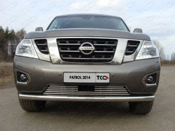 9 349 р. Декоративная вставка переднего бампера ТСС Тюнинг  Nissan Patrol  6 (2014-2017) Y62 рестайлинг (d 16 мм)  с доставкой в г. Владивосток. Увеличить фотографию 1