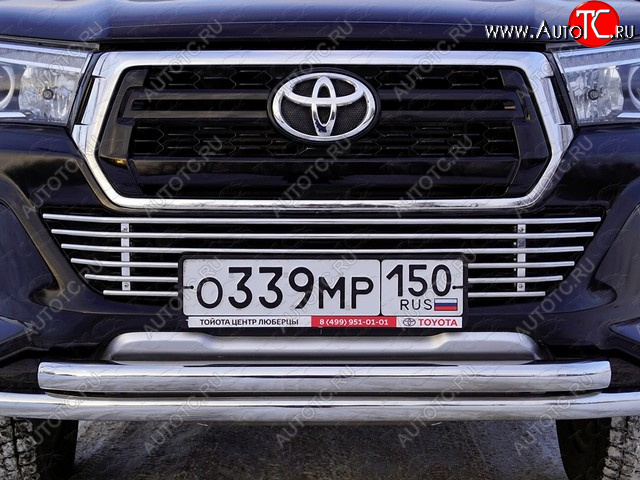 11 299 р. Нижняя декоративная вставка в бампер ТСС Тюнинг  Toyota Hilux  AN120 (2017-2020) 1-ый рестайлинг (d 12 мм)  с доставкой в г. Владивосток