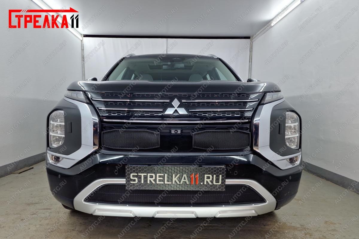 8 799 р. Защита радиатора (3 части) Стрелка11 Стандарт  Mitsubishi Outlander  GF (2018-2022) 3-ий рестайлинг (хром)  с доставкой в г. Владивосток