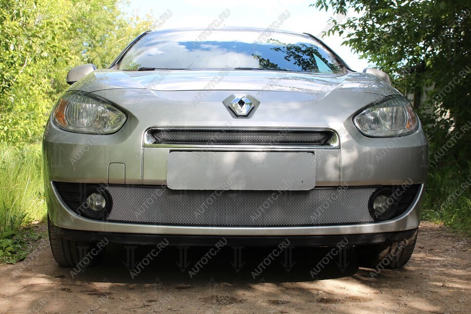 2 559 р. Защита радиатора (верх) Стрелка11 Стандарт    Renault Fluence (2010-2012) дорестайлинг (хром)  с доставкой в г. Владивосток