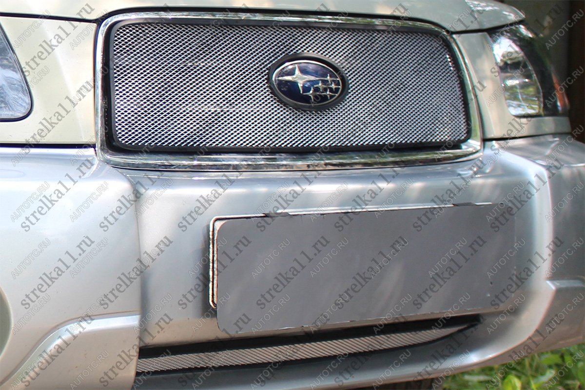 2 799 р. Защита радиатора (низ) Стрелка11 Стандарт  Subaru Forester  SG (2002-2005) дорестайлинг (хром)  с доставкой в г. Владивосток