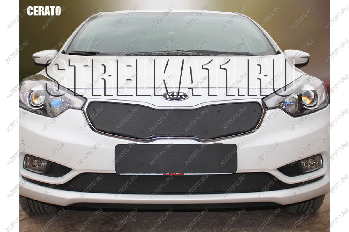 799 р. Зимняя заглушка решетки радиатора (верх) Стрелка11  KIA Cerato  3 YD (2013-2016) дорестайлинг седан (черная)  с доставкой в г. Владивосток