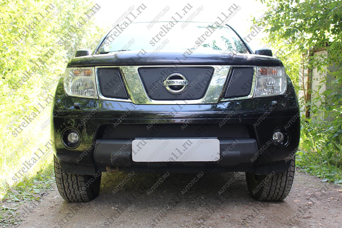 969 р. Зимняя заглушка решетки радиатора (верх) Стрелка11  Nissan Navara  2 D40 - Pathfinder  R51 (черная)  с доставкой в г. Владивосток