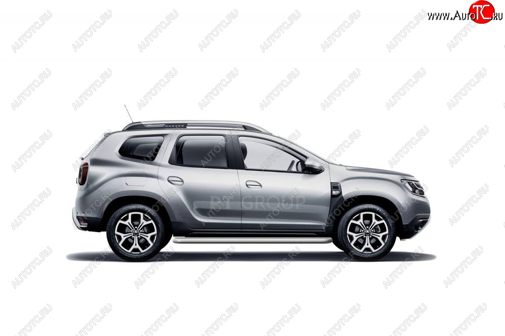 11 999 р. Порожки для ног Petroil Tuning (Ø51 с алюминиевой площадкой) Renault Duster HM (2020-2024) (Цвет: серебристый (Искра))  с доставкой в г. Владивосток