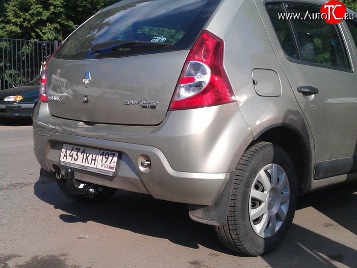 10 799 р. Фаркоп (хетчбек) NovLine  Renault Sandero  (BS) (2009-2014)  с доставкой в г. Владивосток