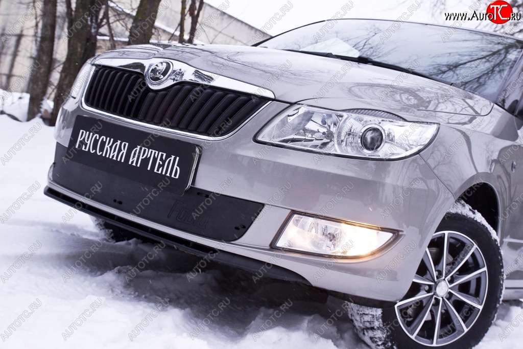 959 р. Зимняя заглушка решетки переднего бампера РА Skoda Fabia Mk2 универсал рестайлинг (2010-2014)  с доставкой в г. Владивосток