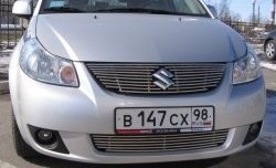 Декоративная вставка решетки радиатора (седан) Berkut Suzuki SX4 GYA,GYB  рестайлинг, хэтчбэк (2010-2016)