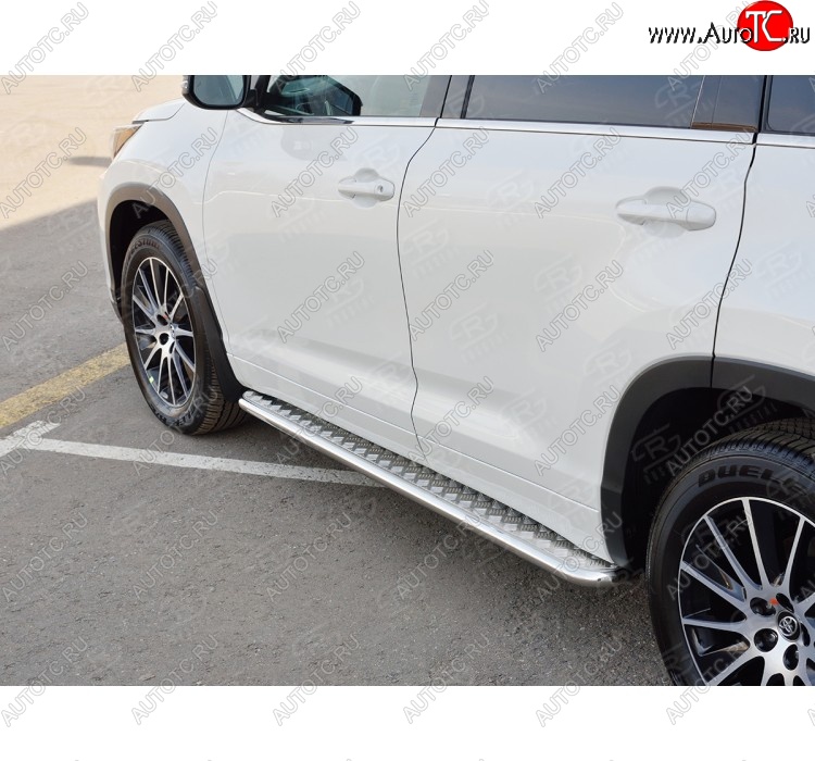 23 799 р. Широкая защита порогов с трубой диаметром 42 мм SLITKOFF v2  Toyota Highlander  XU50 (2013-2017) дорестайлинг  с доставкой в г. Владивосток