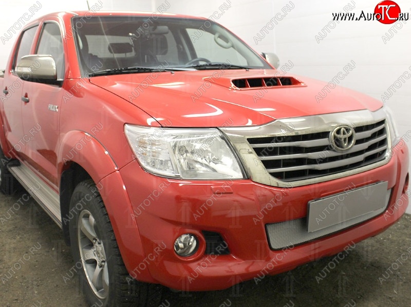 1 569 р. Защитная решётка в воздуховод автомобиля Russtal  Toyota Hilux  AN20,AN30 (2011-2016)  2-ой рестайлинг (хром)  с доставкой в г. Владивосток