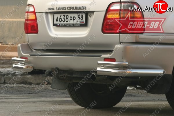 22 454 р. Защита заднего бампера из боковых уголков Souz-96( d76) Toyota Land Cruiser 100 дорестайлинг (1998-2002)  с доставкой в г. Владивосток