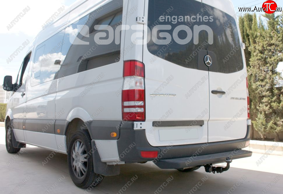 22 699 р. Фаркоп Aragon. (шар S) Mercedes-Benz Sprinter W906 (2006-2013)  с доставкой в г. Владивосток